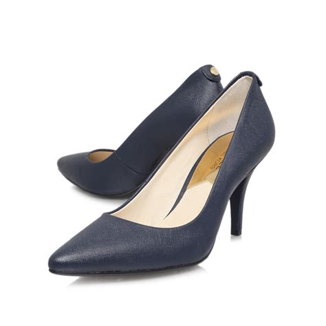 michael kors pumps reviews|Michael Kors navy blue pumps.